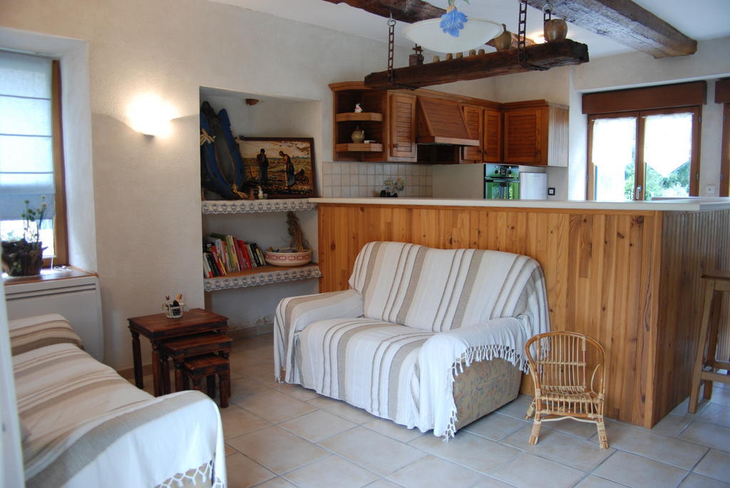 La Ferme Du Chauchix Hotell Lamballe Rum bild