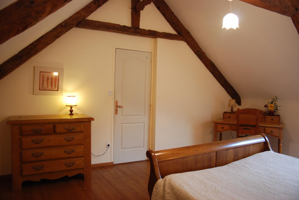 La Ferme Du Chauchix Hotell Lamballe Rum bild