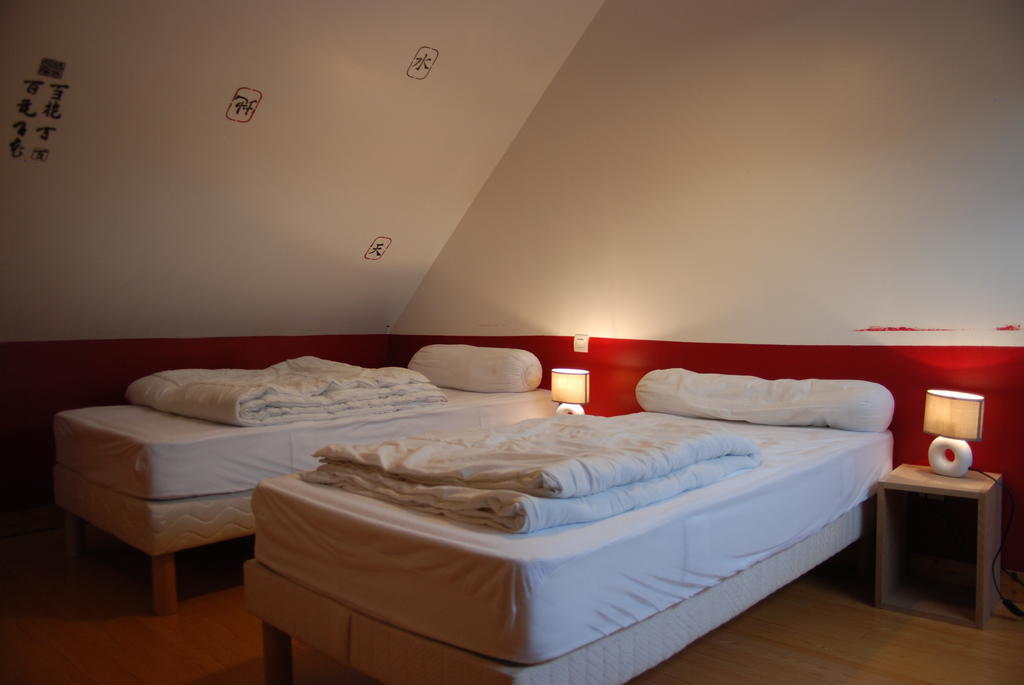 La Ferme Du Chauchix Hotell Lamballe Exteriör bild