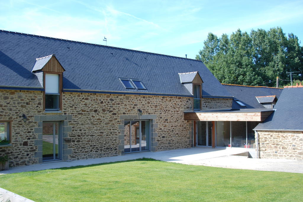 La Ferme Du Chauchix Hotell Lamballe Exteriör bild