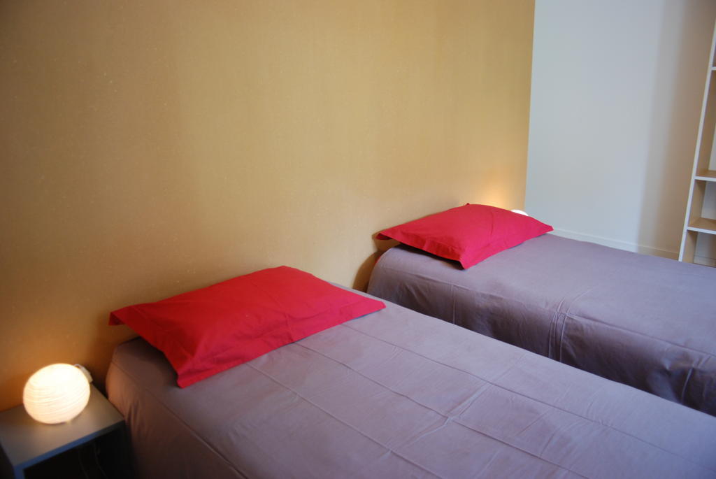 La Ferme Du Chauchix Hotell Lamballe Rum bild